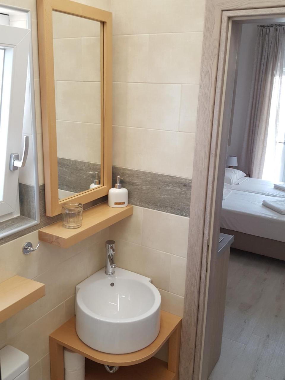 Minimalistic Studio Apartments Heraklion  Exterior photo